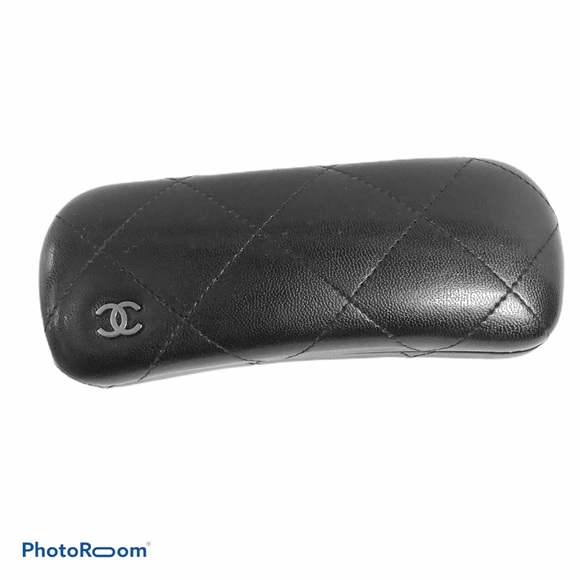 Authentic Chanel Quilted Leather Glasses Case - Picture 2 of 8